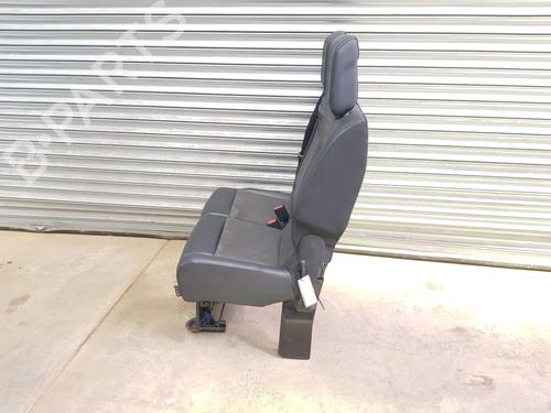 Left front seat VAUXHALL VIVARO C Van (K0) 1.5 | BP36861008C15  - Image 8