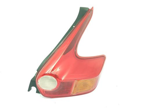 Used Right taillight NISSAN JUKE (F15) 1.5 dCi (110 hp) 32483929