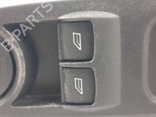 Right front window switch FORD FOCUS III 1.0 EcoBoost | BP31365708I26