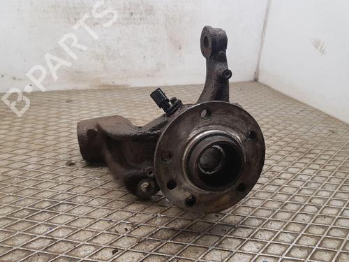 Used Left front steering knuckle VW TRANSPORTER T6 Van (SGA, SGH, SHA, SHH) 2.0 TDI (102 hp) 32149133