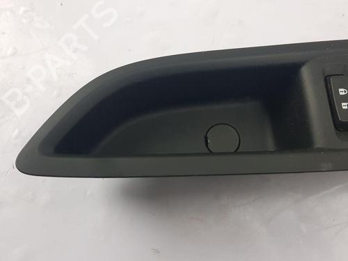 Fensterheberschalter rechts vorne VAUXHALL MOKKA / MOKKA X (J13) 1.7 CDTI 4x4 | BP30796300I26