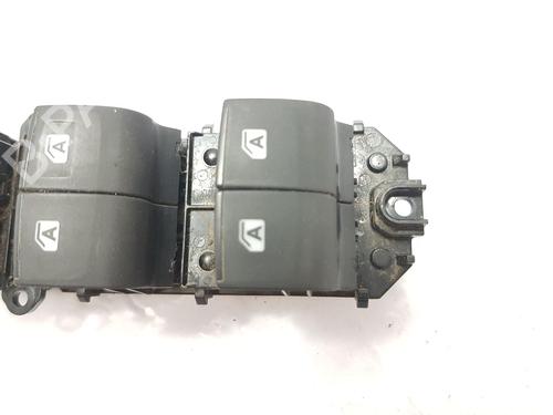 Right front window switch TOYOTA HILUX VIII Pickup (_N1_) 2.4 D 4WD (GUN125_, GUN125R) | BP28329596I26 