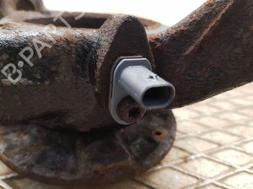 Right front steering knuckle OPEL CORSA F (P2JO) 1.2 (68) | BP30914784M26