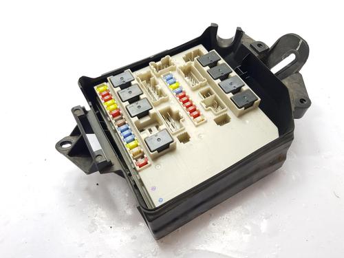 Used Fuse box RENAULT CLIO III (BR0/1, CR0/1) 1.4 16V (98 hp) 27886431
