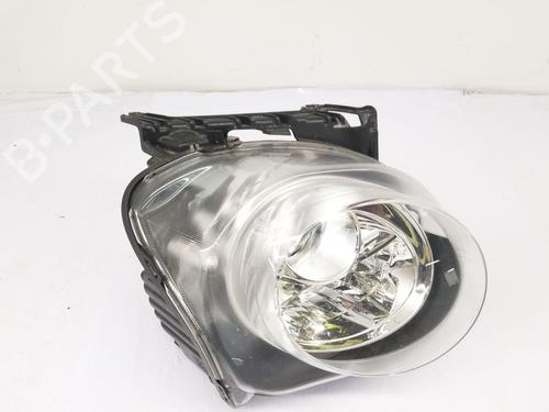 Faro derecho Faro derecho 39099618 39099618
