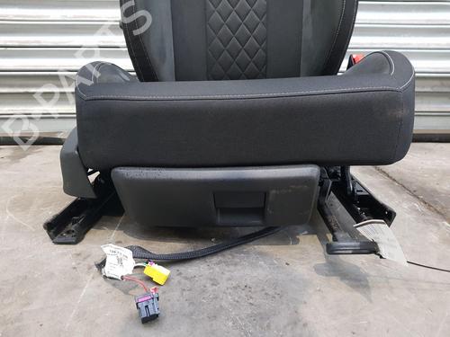 Right front seat SKODA SCALA (NW1) | BP32846926C16 - Image 4