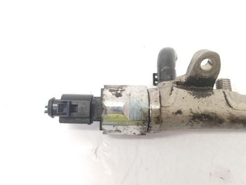 Injection rail VW GOLF VI (5K1) 1.6 TDI | BP37437674M98 - Image 2
