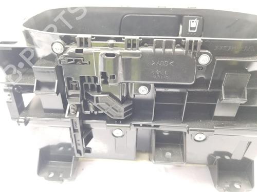 Kopholder/Genstandsholder HONDA HR-V (RU) 1.5 (RU1) | BP31663697I37 