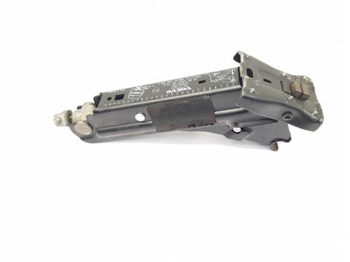 Used Jack Kit VOLVO V70 II (285) D5 (163 hp) 30264589