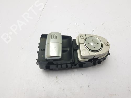 Used Right front window switch Right front window switch MERCEDES-BENZ C-CLASS Coupe (C205) C 200 EQ Boost (205.377) (184 hp) 35996432 35996432