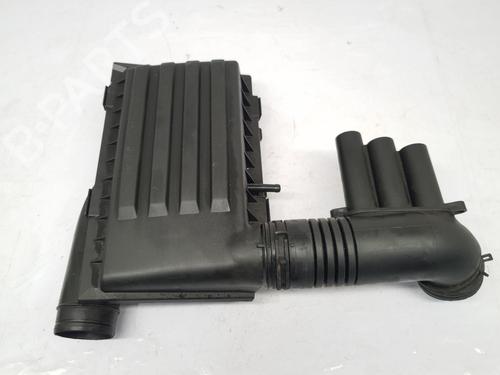 Used Air filter box VW GOLF VII (5G1, BQ1, BE1, BE2) 1.4 TSI (125 hp) 30330863
