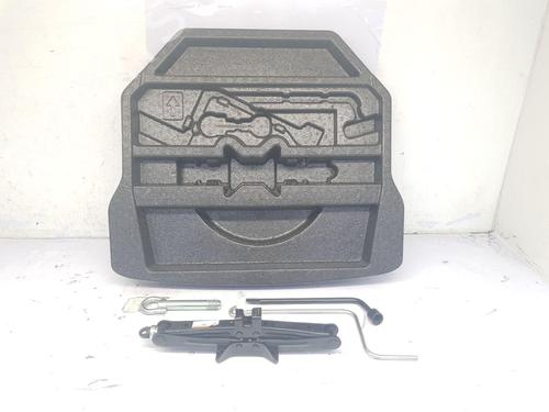 Jack Kit Jack Kit TOYOTA AURIS Estate (_E18_) 1.8 Hybrid (ZWE186_, ZWE186R, ZWE186H) (136 hp) 34042627 34042627