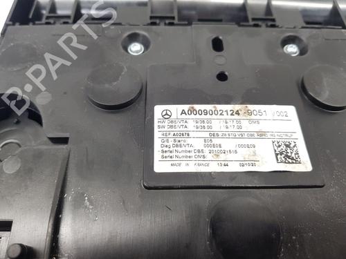 Interior roof light MERCEDES-BENZ GLA (H247) GLA 220 d 4-matic (247.715) | BP32430289I8 