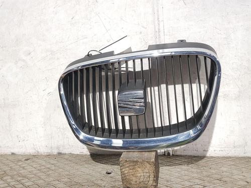 Grille SEAT LEON (1P1) 1.4 TSI | BP32252248C40 