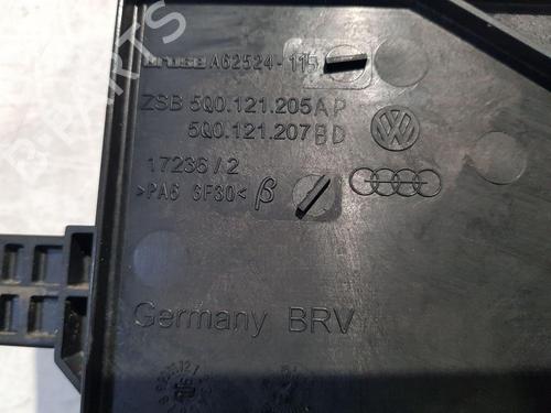 Radiator fan SKODA OCTAVIA III Combi (5E5, 5E6)  | BP22669097M35 