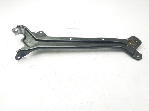 Used Left headlight support Left headlight support SKODA SUPERB III Estate (3V5) 2.0 TDI (150 hp) 33473036 33473036