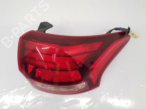 Used Right taillight Right taillight MITSUBISHI OUTLANDER III (GG_W, GF_W, ZJ, ZL, ZK) Plug-in Hybrid (GG2W) (200 hp) 34331812 34331812