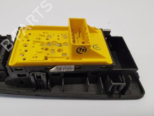 Right front window switch FIAT GRANDE PUNTO (199_) 1.4 16V (199BXG1B, 199AXG1B) | BP32097944I26 - Image 4
