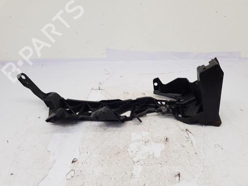 Used Left headlight support Left headlight support SUBARU IMPREZA Hatchback (GU_) 2.0 e-BOXER Hybrid AWD (GUE) (136 hp) 34406840 34406840