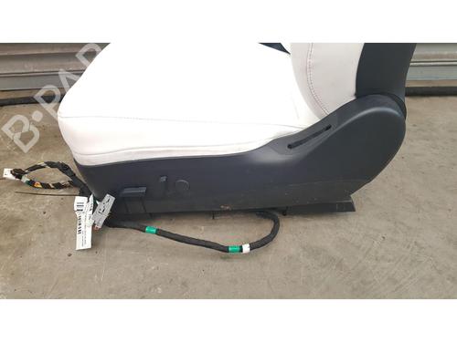Left front seat TESLA MODEL 3 (5YJ3) EV AWD | BP33329919C15 - Image 9