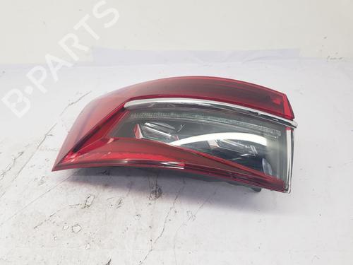 Used Left taillight Left taillight SKODA SUPERB III Estate (3V5) [2015-2024] 33630215 33630215