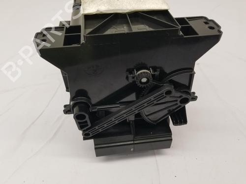 Kopholder/Genstandsholder HONDA HR-V (RU) 1.5 (RU1) | BP31663697I37 