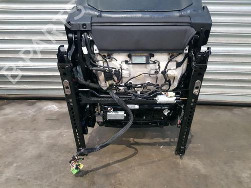 Right front seat AUDI Q3 Sportback (F3N) 2.5 RS TFSI quattro | BP30650156C16 