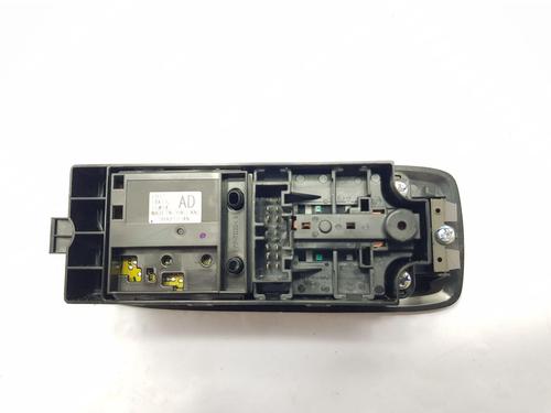 Right front window switch FORD RANGER (TKE) 2.2 TDCi 4x4 | BP28175159I26 