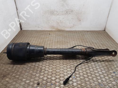 Venstre fortil støddæmper MERCEDES-BENZ M-CLASS (W164) ML 320 CDI 4-matic (164.122) (224 hp) 31282573