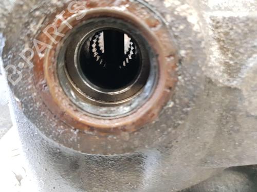 Rear differential LAND ROVER FREELANDER 2 (L359) 2.2 TD4 4x4 | BP30184633M24