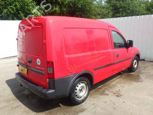 Left headlight VAUXHALL COMBO Mk II (C) Box Body/MPV (F25) 1.3 CDTI 16V | BP32331938C28 