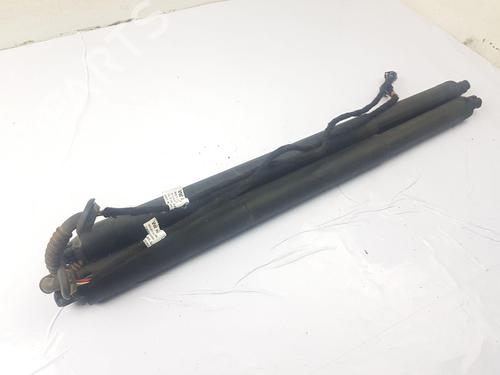 tailgate-lift-support-audi-q3-8ub-8ug-2011-2012-2013-2014-2015-2016-2017-2018-2019-2020-31959751 main image