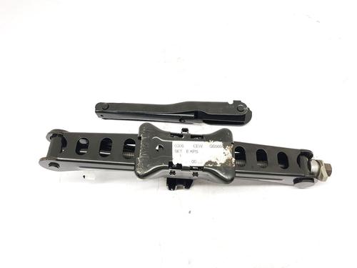 Used Jack Kit FORD FOCUS III 1.0 EcoBoost (125 hp) 31603630