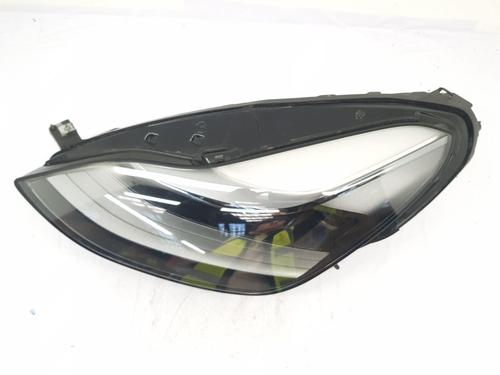 Used Left headlight Left headlight TESLA MODEL 3 (5YJ3) EV AWD (351 hp) 33275898 33275898