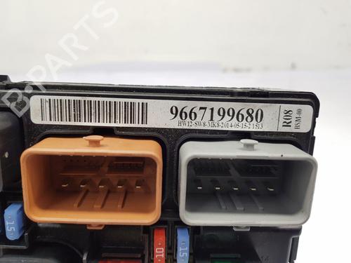 Fuse box CITROËN C3 Picasso (SH_) 1.6 HDI 90 | BP31663710E1 - Image 3