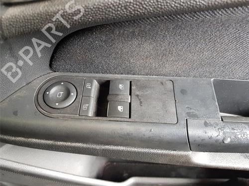 Brugte VAUXHALL ASTRA Mk V (H) Estate (A04) 1.4 (L35) 4826823