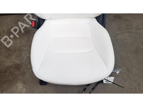 Left front seat TESLA MODEL 3 (5YJ3) EV AWD | BP33329919C15 - Image 4