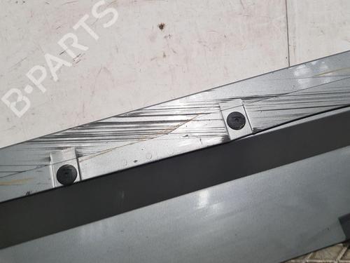 Left sideskirt BMW 1 (F40) 118 i | BP30090851C115 