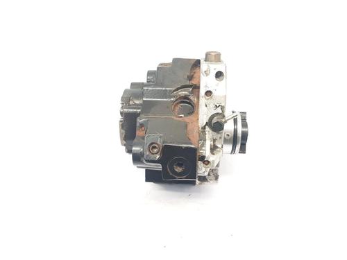 Used Fuel pump VOLVO V70 II (285) D5 (163 hp) 29928001