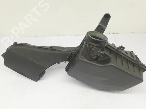 Used Air filter box VOLVO V40 Hatchback (525) T3 (152 hp) 30264456