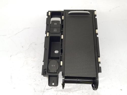 Used Cup/Object holder Cup/Object holder VW PASSAT B8 (3G2, CB2) 2.0 TDI (190 hp) 33853649 33853649