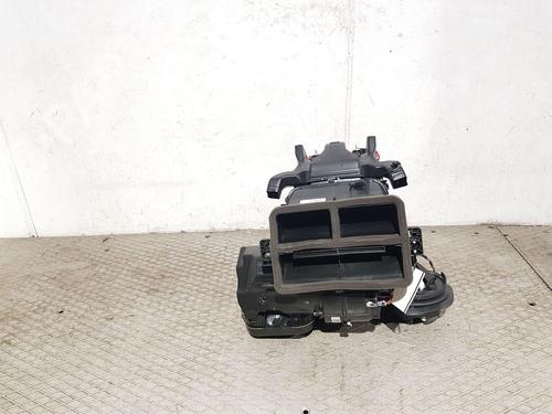 Used Heater matrix box BMW X1 (F48) sDrive 18 d (150 hp) 31075503