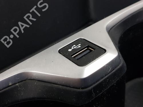 Cup/Object holder BMW 1 (F40) 118 i | BP29900561I37