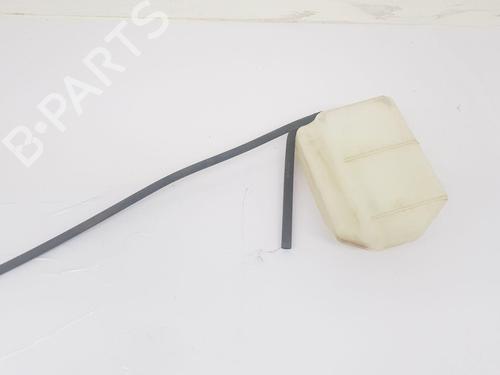 Used Expansion tank Expansion tank SUZUKI GRAND VITARA I (FT, HT) 2.0 4x4 (TA52, TL52, SQ420) (128 hp) 34253458 34253458