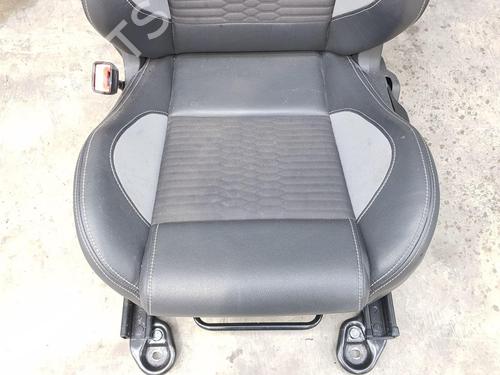 Right front seat FORD FOCUS III 2.0 ST | BP22663044C16 