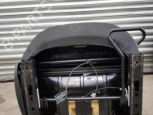 Right front seat NISSAN NV400 Van (X62, X62B)  | BP29700740C16 