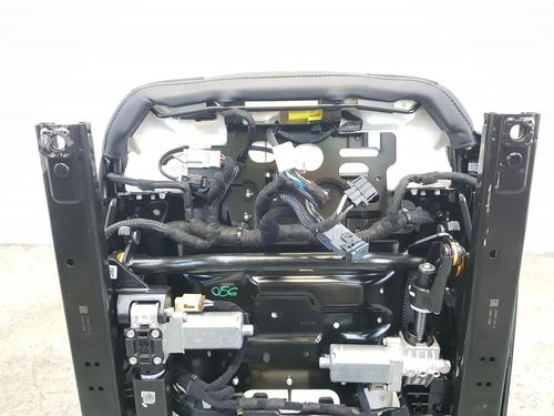 Left front seat LOTUS EMIRA 3.5 | BP39742553C15 - Image 31