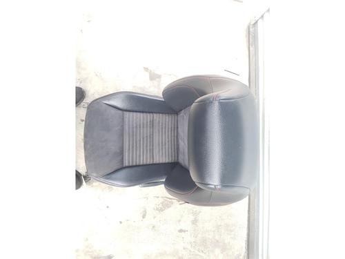 Left front seat MERCEDES-BENZ GLA-CLASS (X156) GLA 200 CDI / d (156.908) | BP22663897C15 