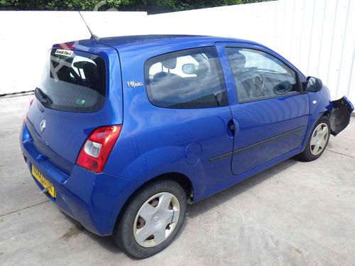 Left front fog light RENAULT TWINGO II (CN0_) 1.2 16V (CN0K, CN0V, CN0A) | BP24918472C30 - Image 12