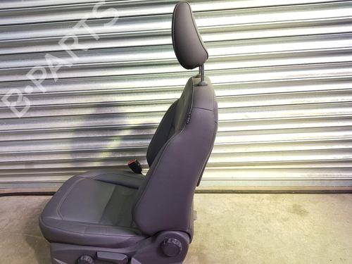 Right front seat FORD KUGA I 2.0 TDCi | BP28684152C16